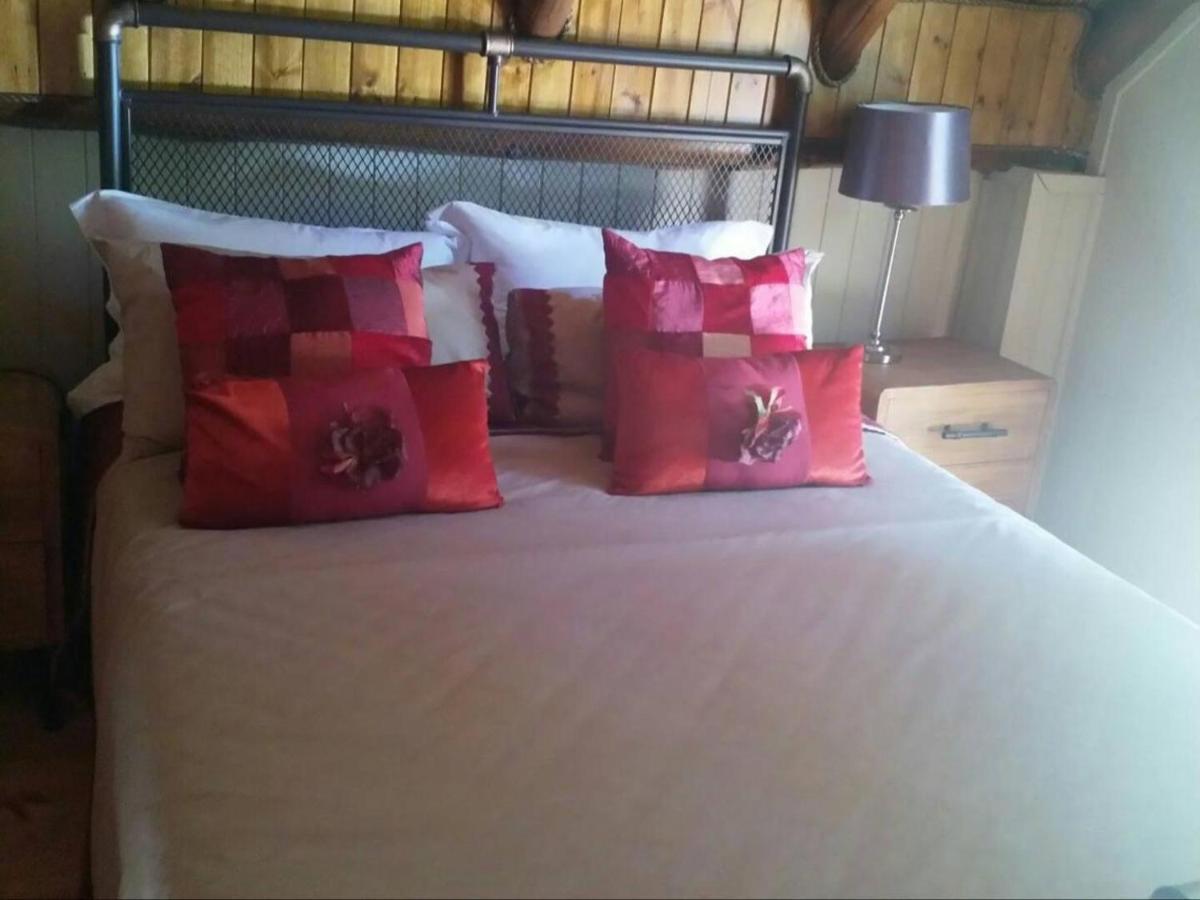 Shabby Fufu Lifestyle Farm Villa Plettenbergbaai Buitenkant foto